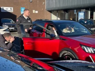 d895f424-2bf8-4579-a82d-ad22cd292892